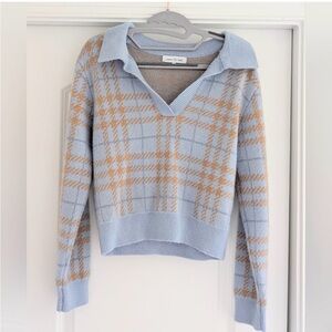 Jacqui e the label vada grid Plaid V-Neck Sweater - Blue and Tan